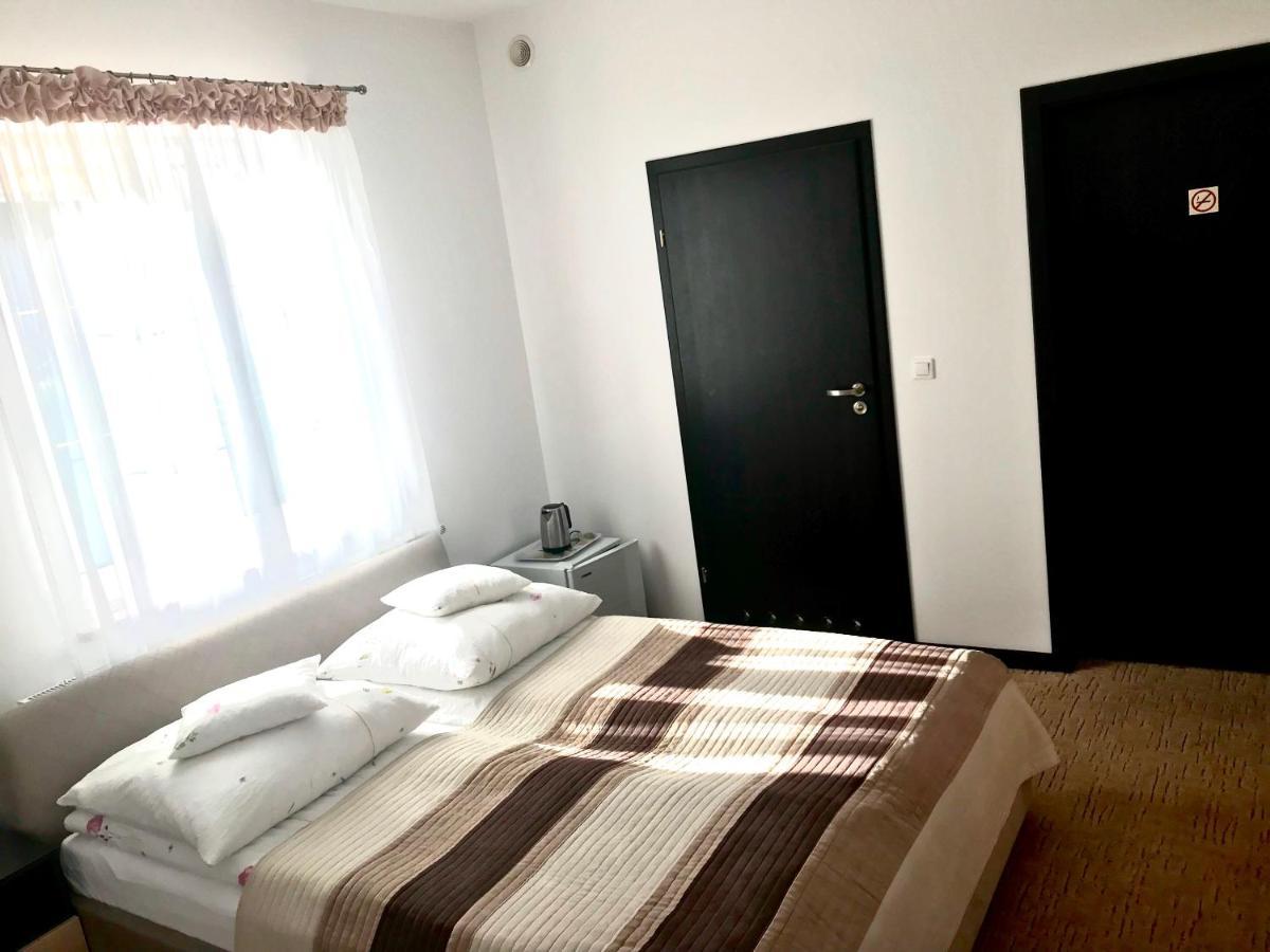 דארלובקו Villa California מראה חיצוני תמונה