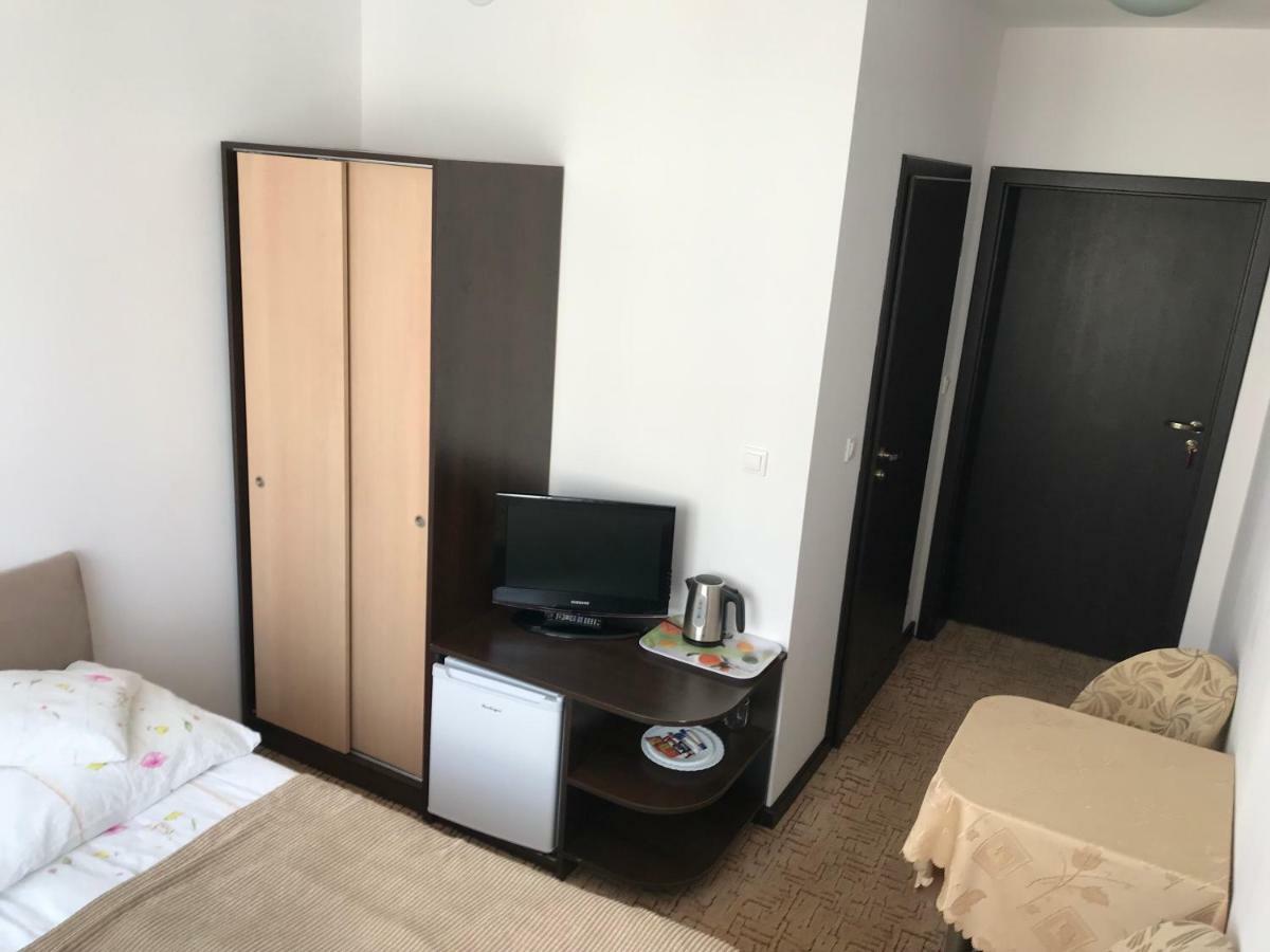 דארלובקו Villa California מראה חיצוני תמונה